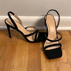 Black open toe high heel. Around 2.5 in heel